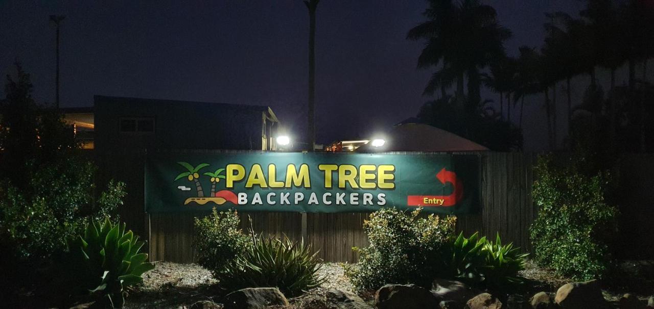 Palm Tree Backpackers Ostello Bundaberg Esterno foto